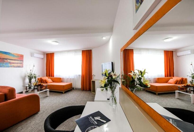 آپارتمان 1 خوابه, River Inn