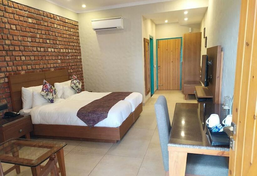 Номер Deluxe, Arch The Baakhli Resort
