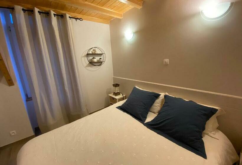 Номер Стандарт, Le Cocon De Curson Chambre D Hôtes