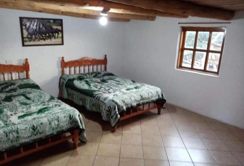 家庭间, Cabañas De Lolita En Barrancas Del Cobre
