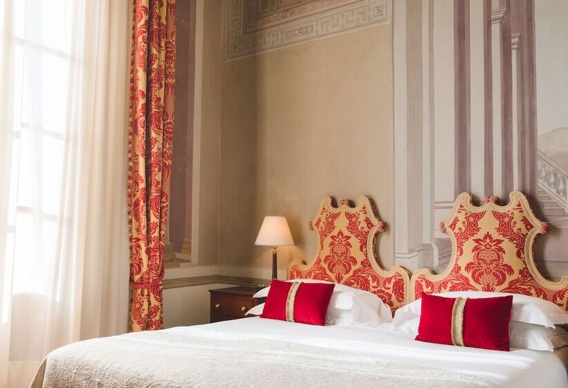 带露台的豪华间, Grand Hotel Continental Siena   Starhotels Collezione