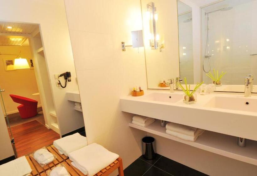 スタンダードトリプルルーム, Hôtel Mercure Nantes Centre Gare