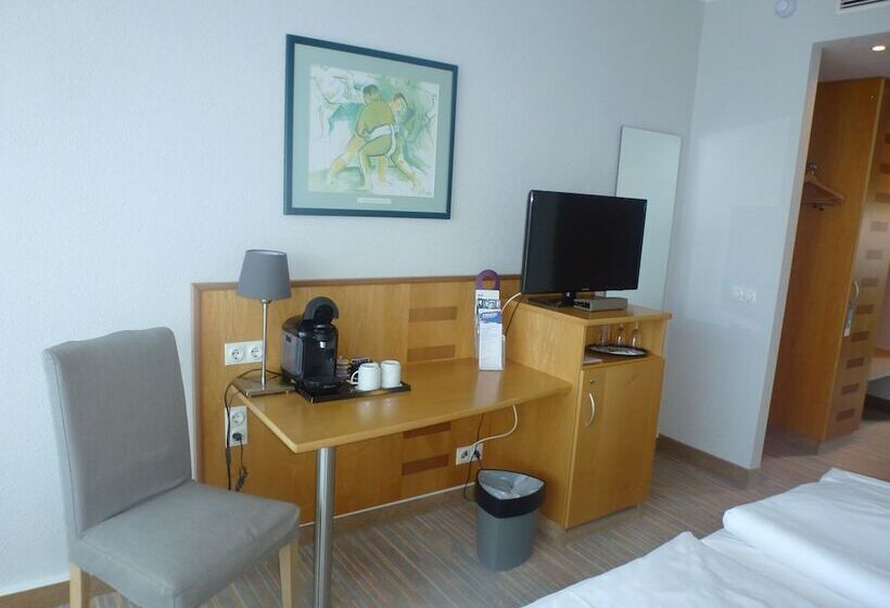 Полулюкс, Mercure Hotel Riesa Dresden Elbland