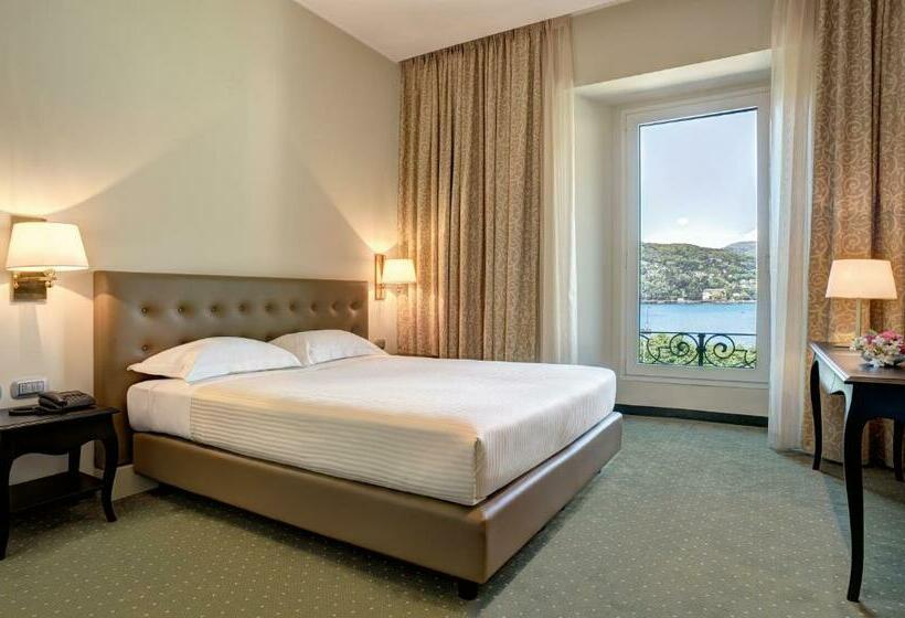 스탠다드 룸 호수 전망, Palace Hotel Lake Como