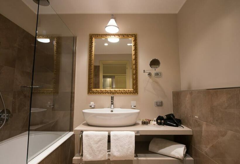 스탠다드 룸 호수 전망, Palace Hotel Lake Como
