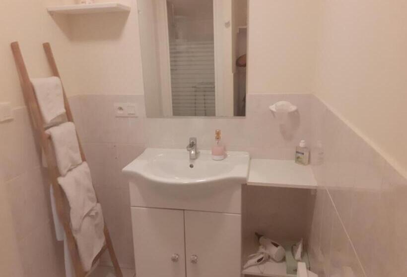 Семейный Номер, B&b Le Bois Berranger