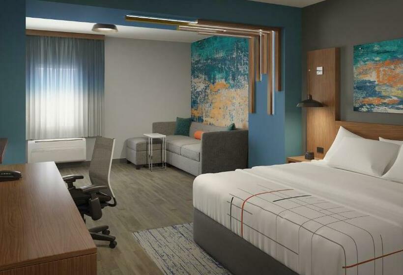Люкс Повышенной Комфортности, La Quinta Inn & Suites By Wyndham Marysville