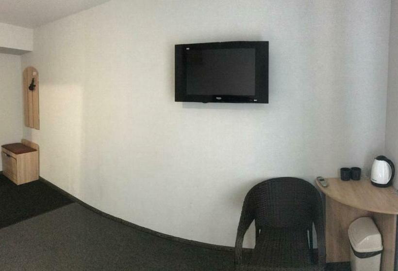 스탠다드 룸 킹사이즈 침대, смарт хаб Apartment In Center