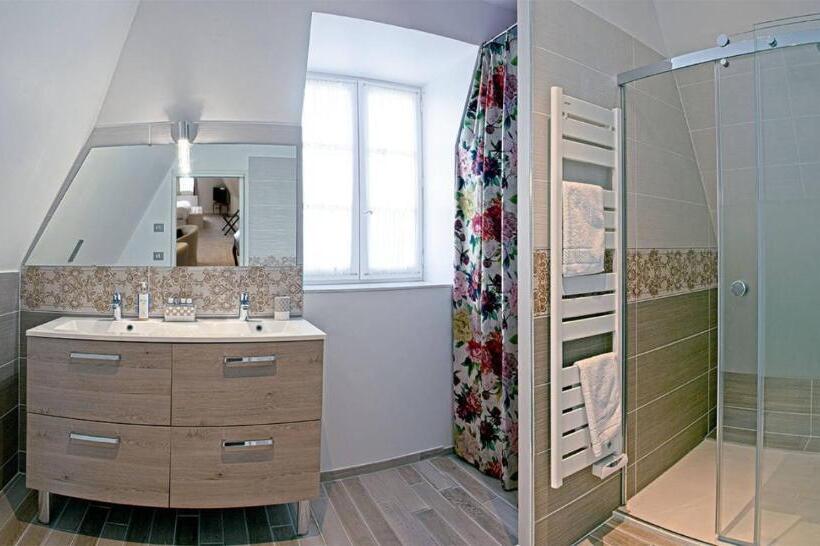 Люкс с Террасой, Chambres D Hotes De Pouzelande
