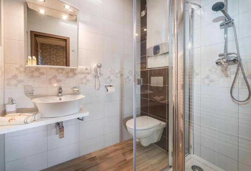 آپارتمان 1 خوابه, Apartmánový Dom Kriváň