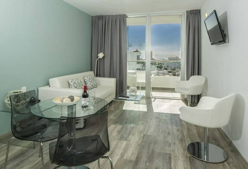 Люкс Вид на Море, Coral Ocean View - Adults Only