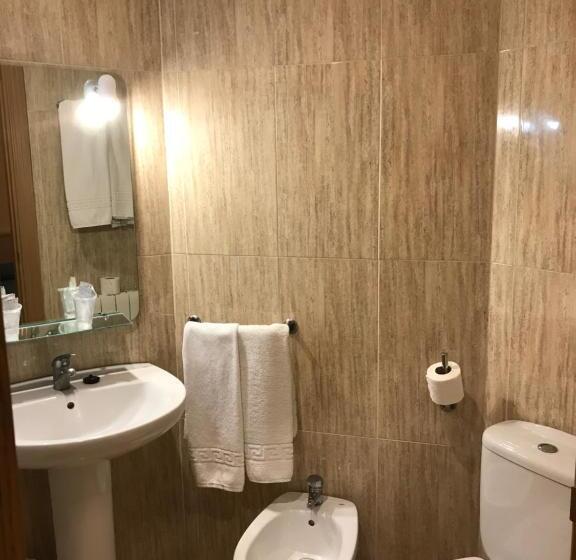 Номер Basic, La Union