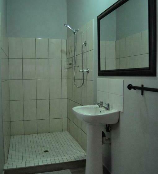 اتاق استاندارد, Flamboyant Guesthouse