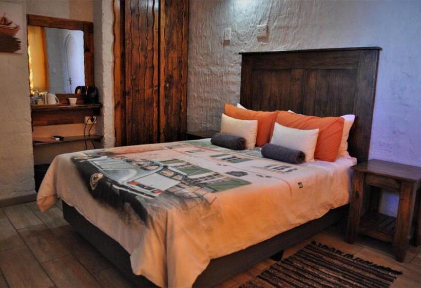 اتاق اکونومی, Flamboyant Guesthouse