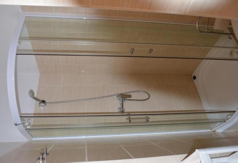 Номер Стандарт, Jankó Apartman