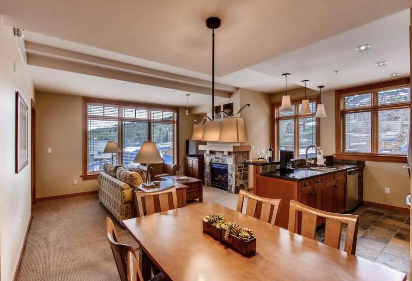 Апартаменты 2 Спальни, Capitol Peak Lodge By Snowmass Mountain Lodging