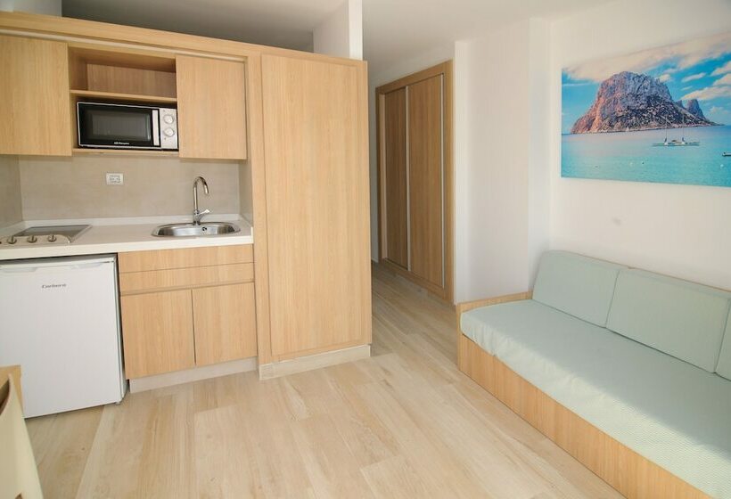 Студия Стандарт, Sunside Ibiza Studios   Only Adults  Formerly Known As Central Park
