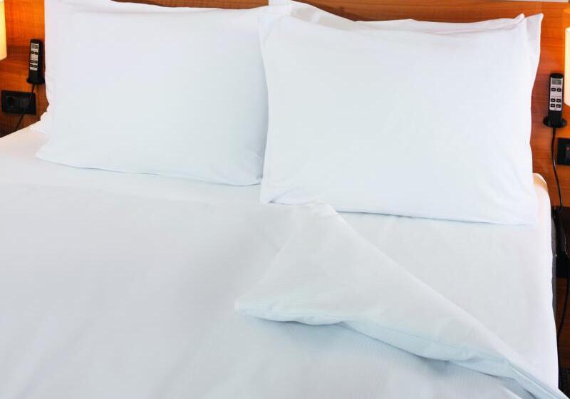 سوییت, Mövenpick Hotel Zurich Airport