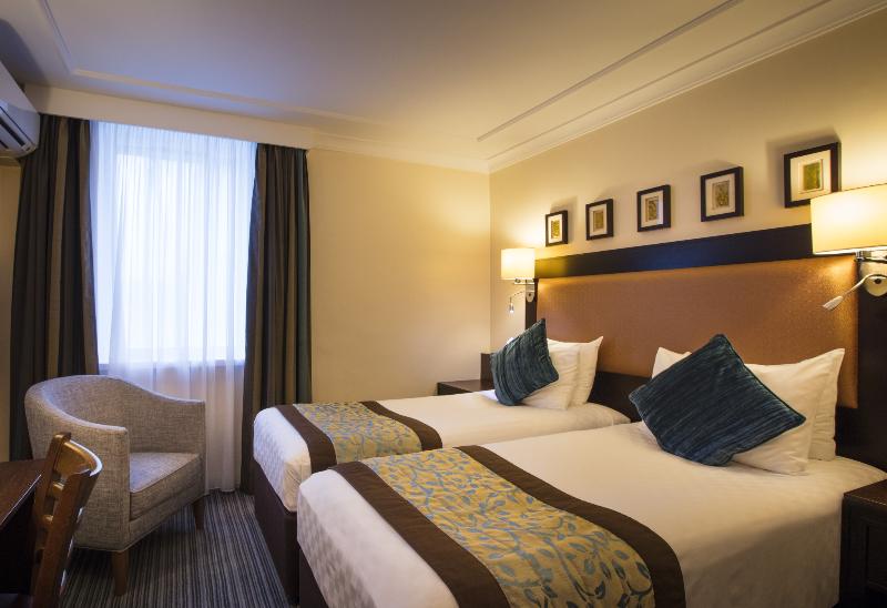 Номер Deluxe, Thistle London Heathrow Terminal 5