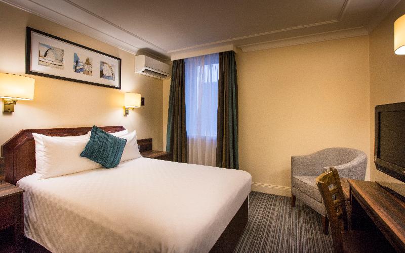 Номер Стандарт, Thistle London Heathrow Terminal 5