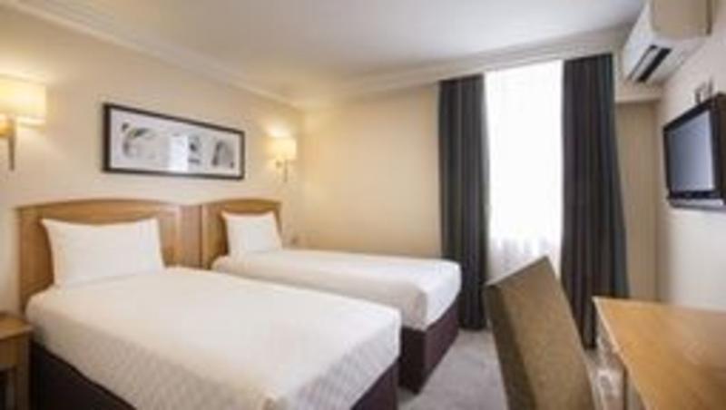 Номер Стандарт, Thistle London Heathrow Terminal 5