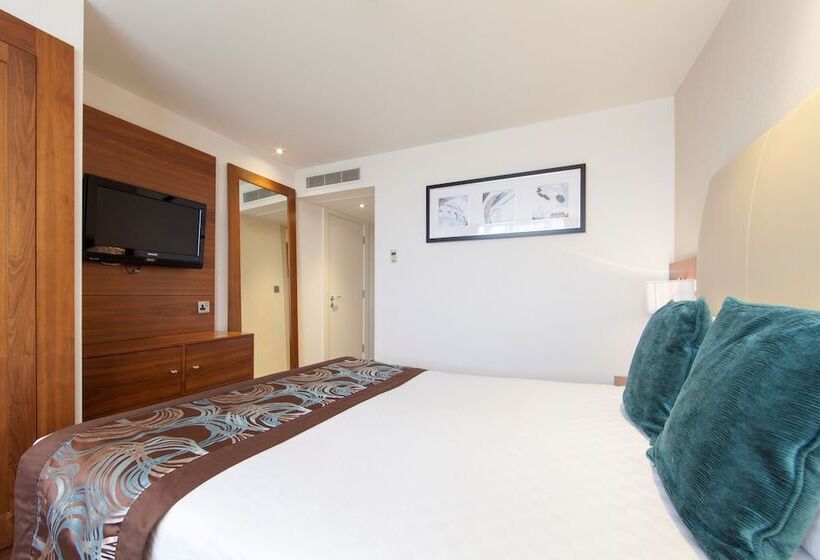 Номер Стандарт, Thistle London Hyde Park Kensington Gardens