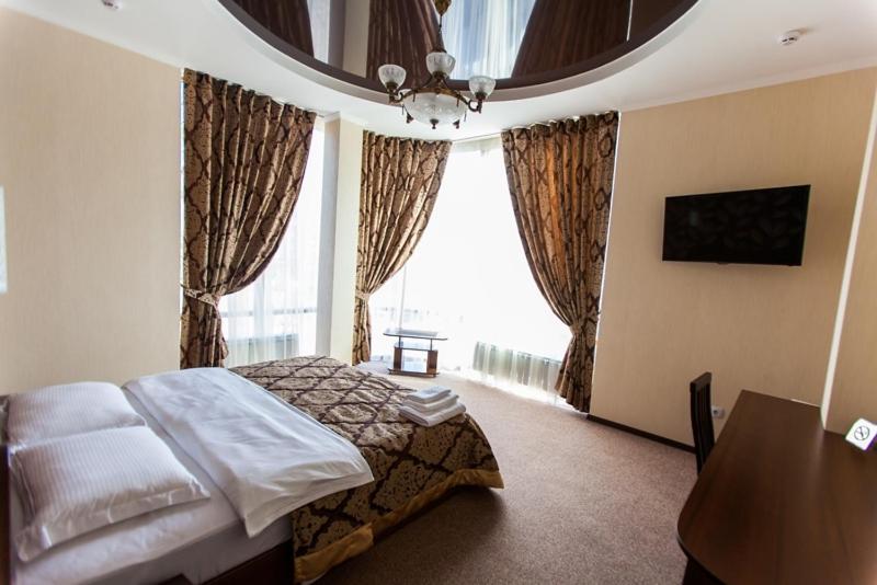 Suite, отель софия