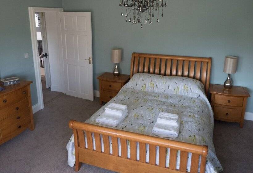Люкс Повышенной Комфортности, Churchend Farm Bed & Breakfast