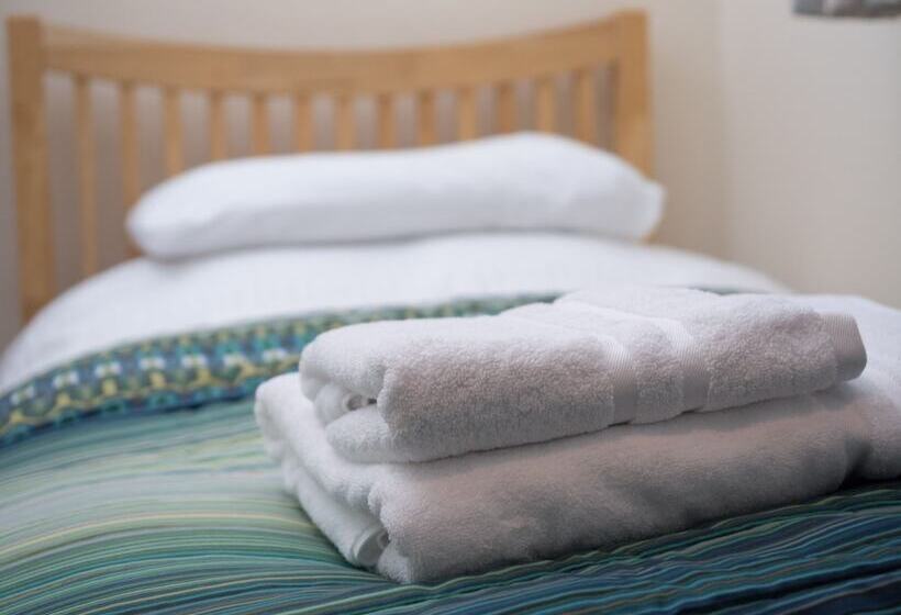 Family Suite, Churchend Farm Bed & Breakfast