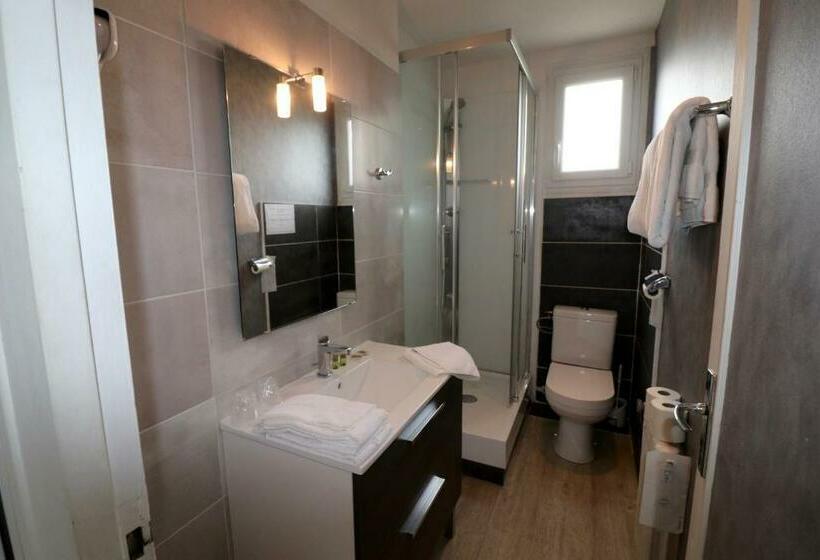 Номер Стандарт, L'auberge De Lugos