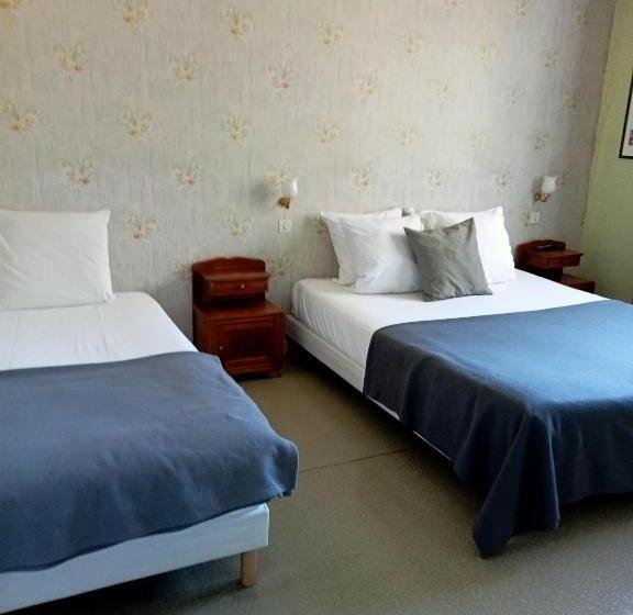 Номер Стандарт Трехместный, L'auberge De Lugos