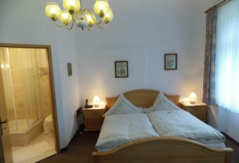 Номер Стандарт, Kurheim Haus Linde
