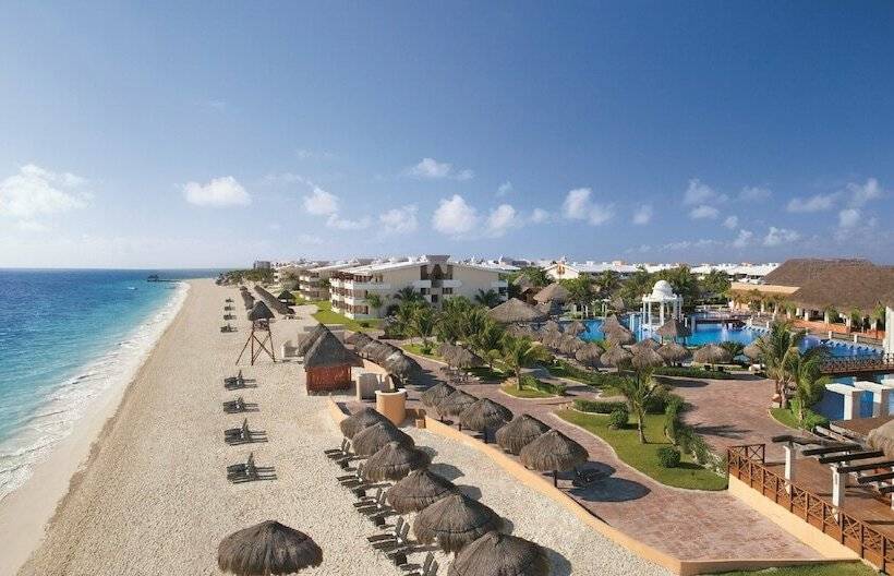Junior Suite Club, Dreams Sapphire Resort & Spa