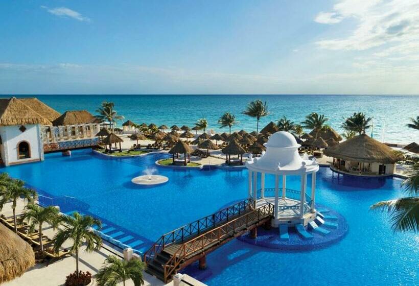 Chambre Triple Standard, Dreams Sapphire Resort & Spa
