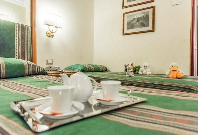 Номер Стандарт Трехместный, Raeli Hotel Archimede