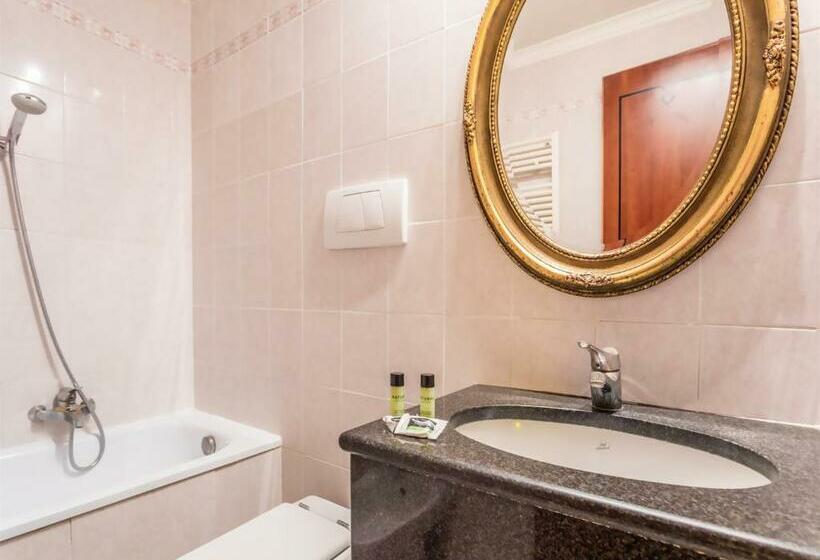 Номер Superior Вид на Город, Raeli Hotel Archimede