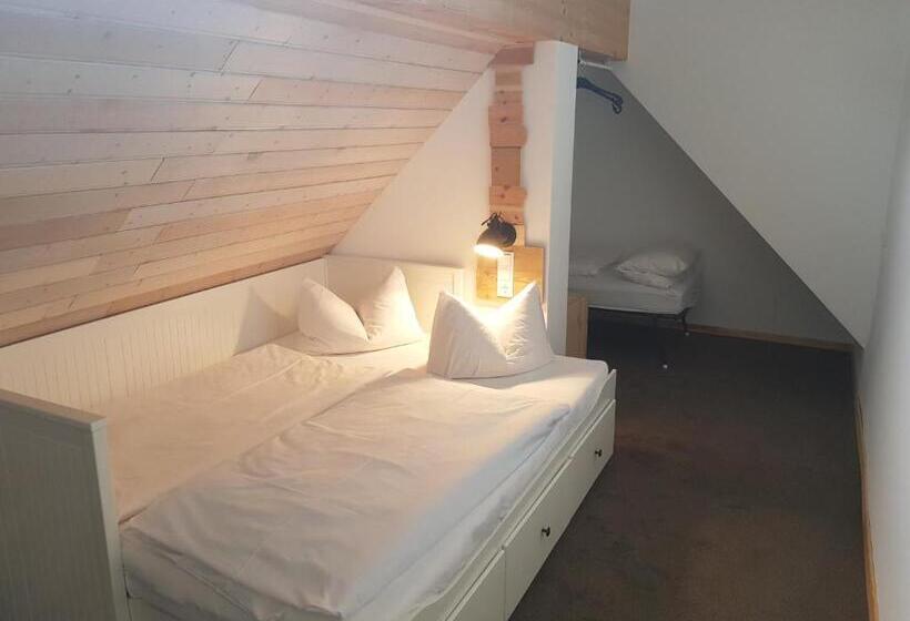 Семейный Номер, Gästehaus Langhammer
