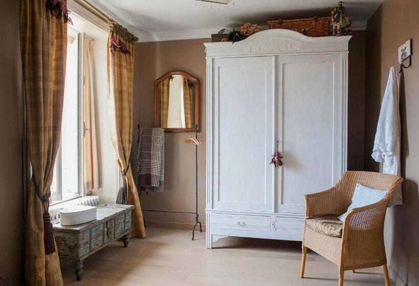 Family Suite, Chateau Le Colombier