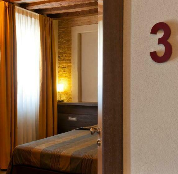 Номер Стандарт, Locanda Sant Ambrogio