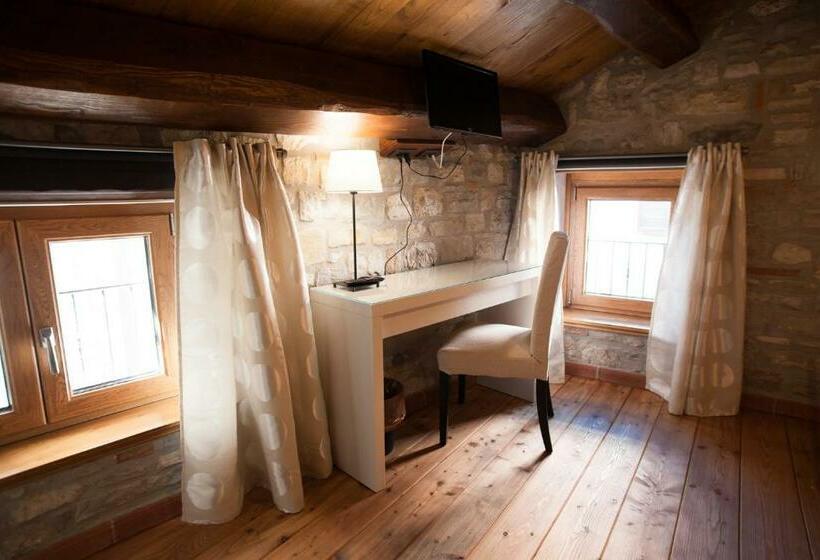 Номер Стандарт, B&b Largo Alighieri