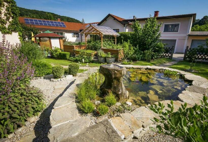 スタンダードシングルルーム, Landgasthof Zur Linde Laaben
