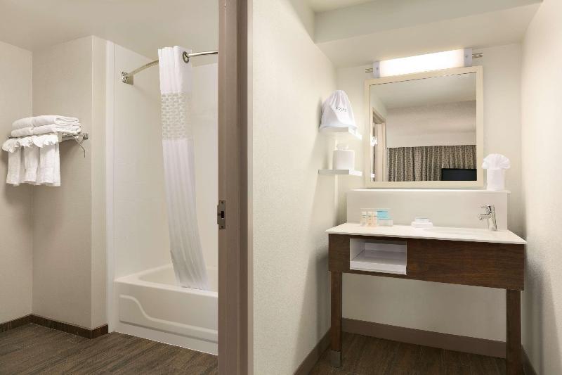 Люкс Кровать Кинг, Hampton Inn & Suites Hershey