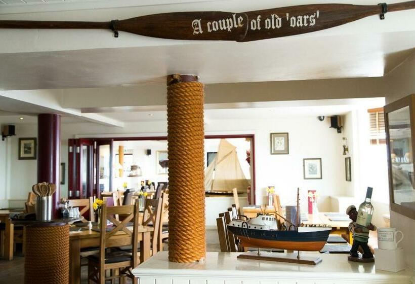 Номер Deluxe Кровать Кинг, The Cricket Inn