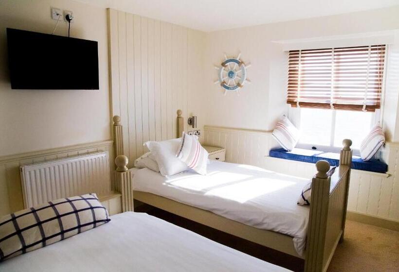 Family Suite, The Cricket Inn