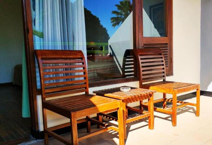 Номер Deluxe с Балконом, Grand Whiz Hotel Bromo