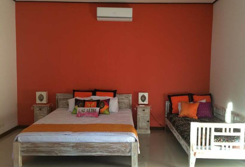 Бунгало Deluxe, Nalini Resort