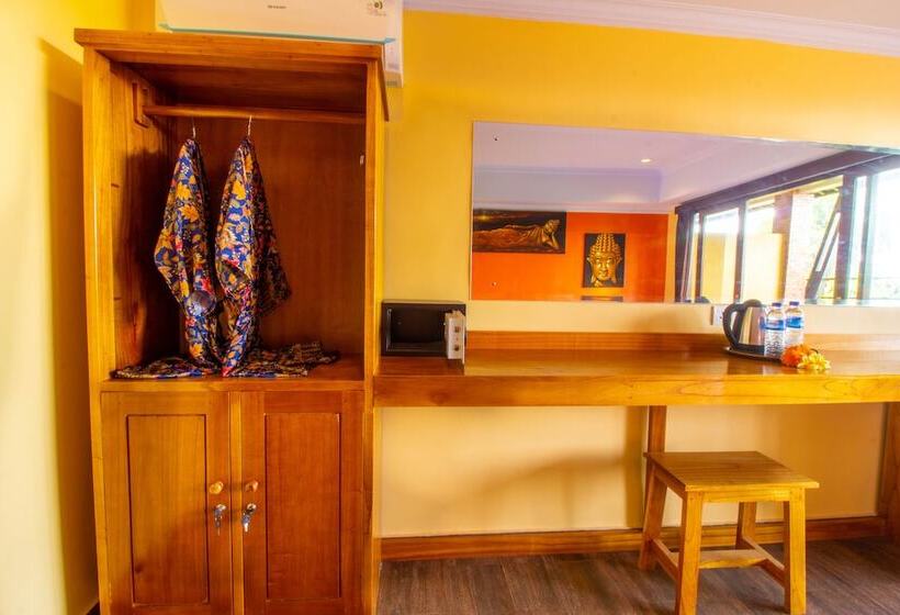 디럭스 룸, Pondok Kutuh Guest House