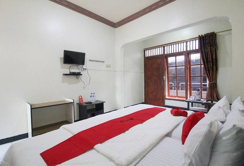 Номер Стандарт, Reddoorz Near Sarangan Lake