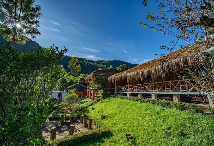 Номер Superior Вид на Горы, Deshadan Eco Valley Resort   An Eco Friendly Mud House