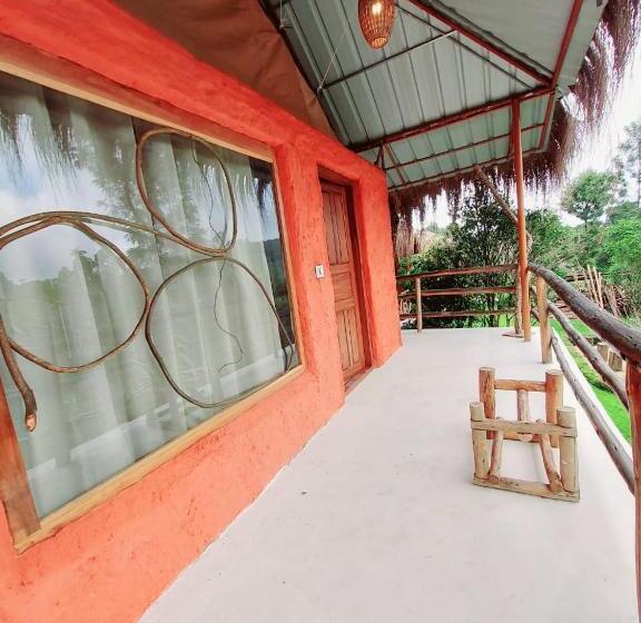 Вилла 1 Спальня, Deshadan Eco Valley Resort   An Eco Friendly Mud House